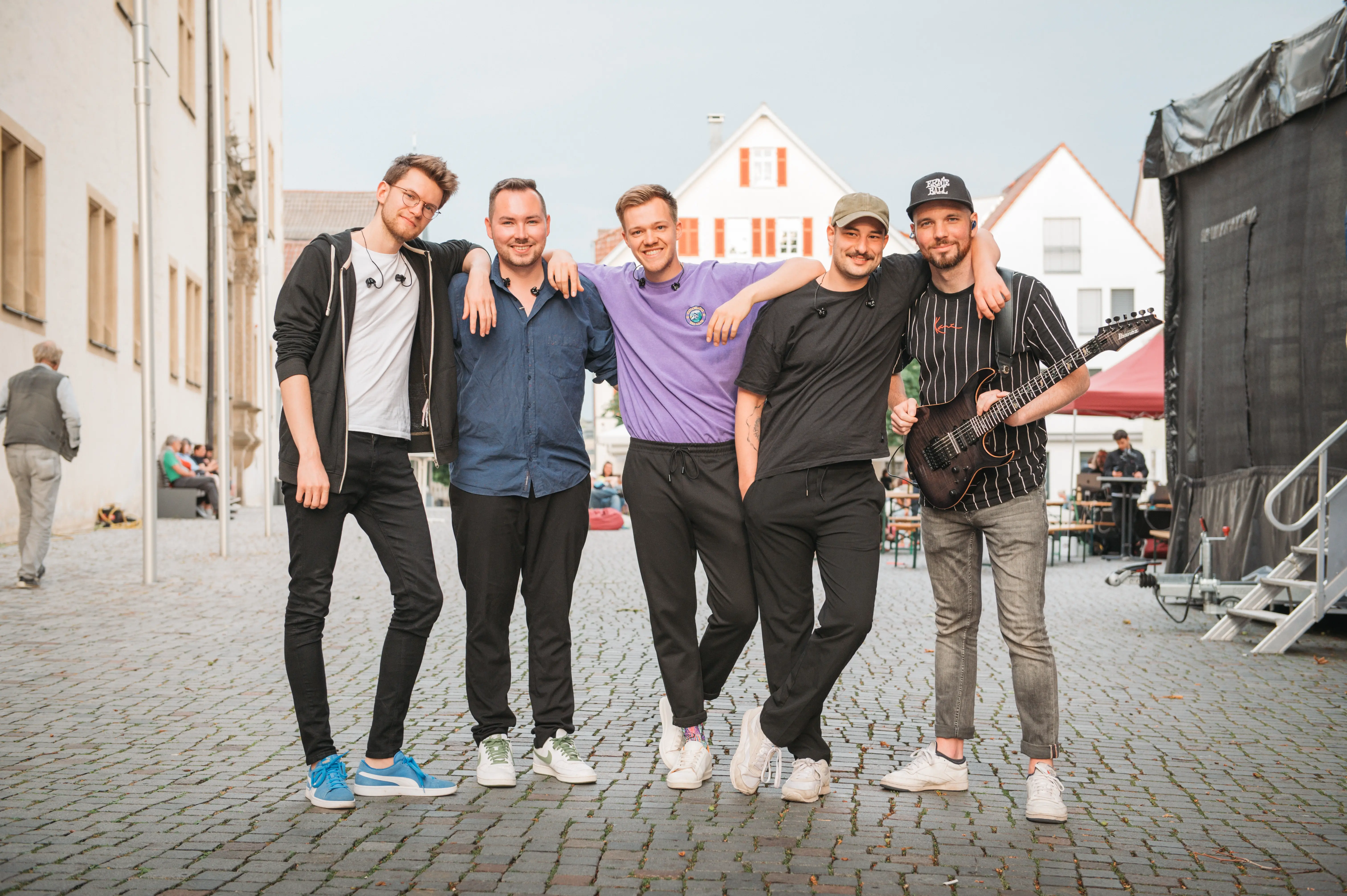 Pascal Blenke & Band Gruppenfoto im Freien